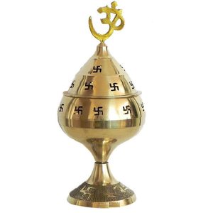 Artisanat en laiton pur Om & Swastik conçu Diya (hauteur: 5.5 pouces) pour Temple de la maison, Pooja, Diwali et cadeau - Product Image 5