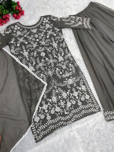 Nuevo diseñador de seda pesada Saree con trabajo Palazzo Suit Designer Georgette Top High Quality Adult Casual Party Gown Lehenga Choli - Product Image 6