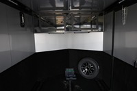 Remorques de haute qualité à prix avantageux / Remorque fermée Rock Solid 7x16TA à hauteur supplémentaire pour le transport de marchandises / Remorques fermées
