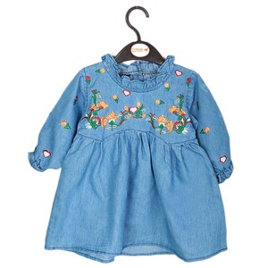 ชุดเดรสยีนส์ปักลายสำหรับเด็กผู้หญิง - สีฟ้าอ่อน - Product Image 1