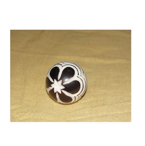 Boutons de tiroir décoratifs rouges vente en gros poignées d'armoire noires poignées de porte de meubles florales gravées commode placard de cuisine - Product Image 4