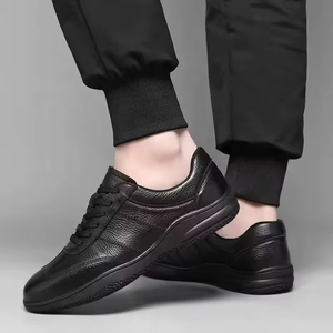 Zapatos Casuales de Último Diseño al por Mayor, Logotipo Personalizado, Suela Suave, Cómodas Zapatillas Deportivas para Mujer - Product Image 2