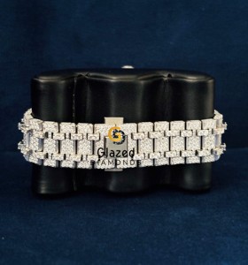 Reloj de Pulsera Hip Hop Personalizado de Acero Inoxidable Mecánico con Diamantes VVS Engastados y Barra Verde de Moissanita para Hombre - Product Image 6