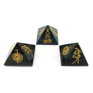 Hermosa Pirámide de Reiki de cuarzo cristalino, energía pulida, curación, meditación, crecimiento espiritual, artesanía, venta al por mayor, artesanía de Chakra - Product Image 4