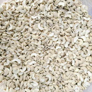 Noix en vrac bon marché Noyaux SANTIGO Noix de Cajou Noyaux de Cajou Exportés vers le Moyen-Orient Noix de Cajou en gros - Product Image 1