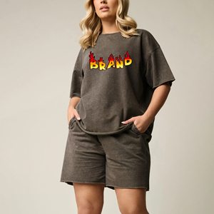 Ensemble t-shirt et short surdimensionnés 100% coton délavés à l'acide pour femme 2 pièces sur mesure DTF imprimé logo ensemble de jogging pour femmes - Product Image 1