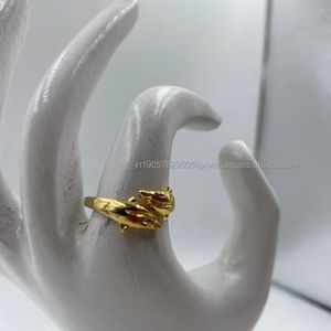 Base de latón de anillo delfín chapado en oro hecho a mano - Product Image 3