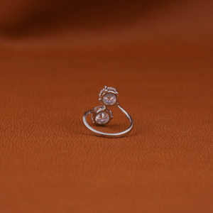 Bague personnalisable classique en or 14 carats avec diamant de laboratoire certifié IGI, taille ronde, cadeau d'anniversaire pour les nouvelles occasions de mariage - Pour elle - Product Image 4