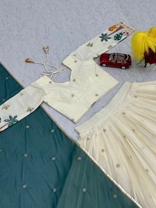 Lehenga choli กับ dupatta Flair 3.5 MTR ชุดสำหรับงานแต่งงานและงานปาร์ตี้ - Product Image 4