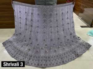 Élégant filet de travail à paillettes lourdes Lehenga avec 3M Flair 2.5m filet à quatre côtés Dupatta pour la fête pour les entreprises d'exportation de boutique - Product Image 6