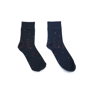 Chaussettes de conception de broderie personnalisées professionnelles unisexes avec nouvelle impression antidérapante Commande minimum 10 paires - Product Image 2