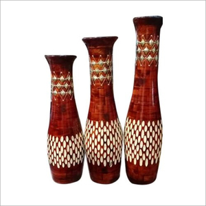 Vase à pied Antique sculpté à la main de Style élégant fait à la main en bois pour la décoration Pot de fleur en bois pour cadeaux et décor - Product Image 4