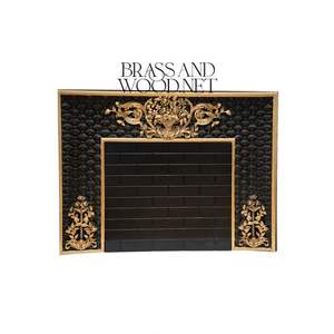 Chimenea de Mármol Blanco Tallada a Mano de Estilo Francés Real de Lujo con Detalles Ornamentales de Latón - Product Image 5