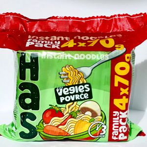 บะหมี่กึ่งสำเร็จรูปรสผัก แพ็คครอบครัว 4x70 กรัม แป้งสาลี ปรุงสุกเร็ว 3 นาที ฮาลาล ได้รับการรับรองมาตรฐาน HACCP และ ISO ไขมัน 18% - Product Image 4