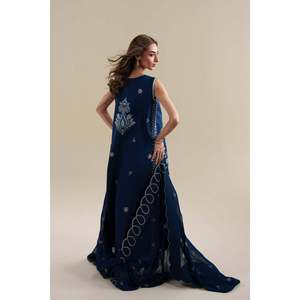 Ensemble ZAIB 3 pièces : chemise brodée, dupatta en mousseline et pantalon brodé - BIC-4917 pour le printemps/été - Product Image 6