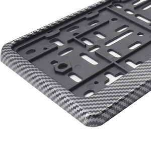 Support de plaque d'immatriculation arrière aspect carbone - Product Image 5