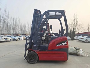 Chariot élévateur diesel professionnel à vendre avec châssis robuste, capacité de levage élevée et manutention de matériaux efficace - Product Image 2