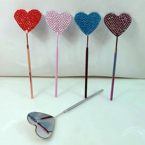 Espejo de Pestañas con Forma de Corazón de Mariposa de Acero Inoxidable para un Maquillaje Preciso, Multifuncional para Uso Diario - Product Image 4