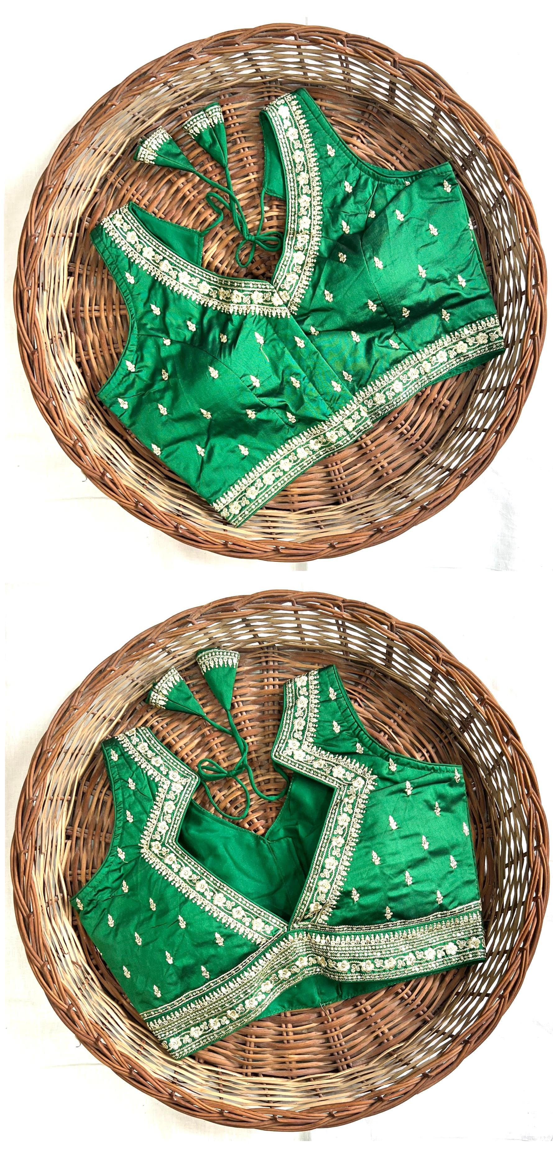 สีเขียว