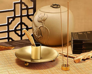 Porte-bougie en laiton, fait à la main, dernière décoration de maison, porte-bougie fantaisie, Unique, forme personnalisée, taille, porte-bougie en laiton - Product Image 2