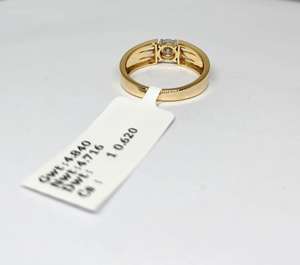 Anillo de Compromiso de Alta Gama con Diamante Natural Genuino de 0.620 Ct, Oro Amarillo de 14K con Baño de Rodio, Certificado IGI, para Mujer - Product Image 2