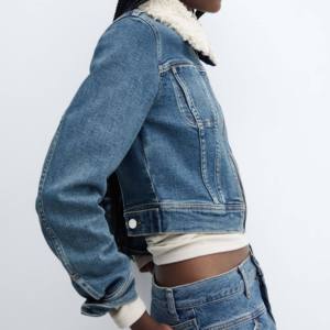 2025 mode Crop Denim veste pour femmes décontracté court Jean manteau recadrée Streetwear dames bleu Outwear fabricant - Product Image 2