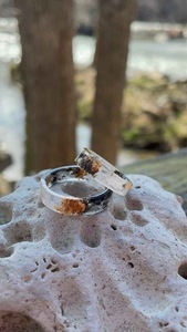 Resin Acrylic Rings Round Shape Handcrafted Love Ring Women Party Jewelry Wholesale Supply for Best Price - Product Image 2