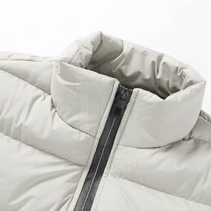 Veste à bulles d'hiver à la mode pour hommes avec col montant Nouveau design Vêtements chauds faciles à porter Logo à l'avant-Best Seller - Product Image 3