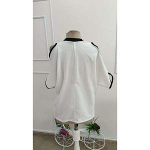 Women'<b>s</b> Short-Sleeved V-Neck Imported Crepe <b>Blouse</b>, 35340 - White - Product Image 5