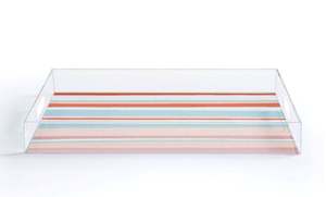 Bandeja de acrílico transparente con forma personalizada, diseño moderno, perfecta para servir alimentos con elegancia y como vajilla multiusos. - Product Image 3