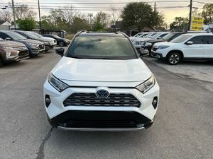 Oferta Especial: Toyota RAV4 Híbrido XSE Usado - ¡Listo para Enviar! - Product Image 1