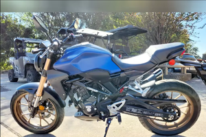 พร้อมขาย! โปรโมชั่นรถมอเตอร์ไซค์สปอร์ต Honda CBR 300 รุ่นปี 2026 - Product Image 3