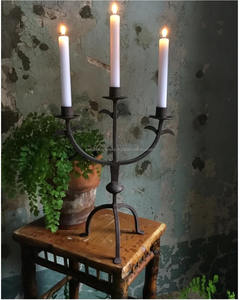 Elegante candelabro alto de hierro forjado de metal negro 3 candelabros de latón para decoración del hogar regalos del Día de San Valentín otros candelabros - Product Image 2