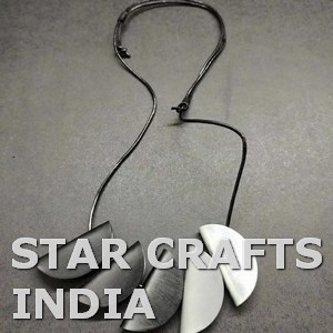 สร้อยข้อมือเรซินจี้อัญมณีสินค้ายอดนิยมจัดส่งตรงเวลาออกใหม่ - Product Image 3