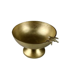 Bol à champagne rond en métal plaqué or avec base, pour le stockage de vin et de cocktails, pour les bars et les hôtels - Product Image 3
