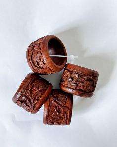 Servilleteros de madera rústicos de inspiración vintage y que añaden elegancia natural a recepciones de boda y mesas de comedor informales - Product Image 2