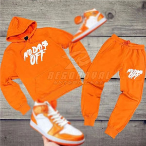 Meilleures ventes Survêtements avec logo personnalisé pour bouffée d'impression Survêtement deux pièces avec impression bouffante Survêtement de dernière conception - Product Image 3