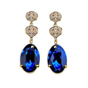 Boucles d'oreilles classiques en argent sterling 925 pour femmes faites à la main avec des pierres précieuses en quartz bleu accessoire de mode unique - Product Image 5