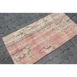 พรมขนาด 2x3.9 ฟุต, พรมตุรกีโบราณ, พรมลายปะติดสีแดง - Product Image 3