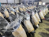 Tayvan Kullanılmış Yamaha/Kymco/Sym Benzinli Scooterlar Motosikletler-4 Zamanlı Hava Soğutmalı 50CC SC001 Model Disk Frenli Karışık Renkli İhracat
