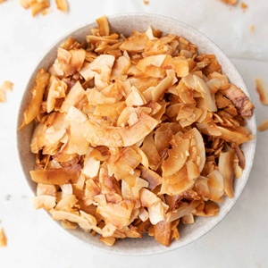 VENTE CHAUDE Chips de noix de coco pour l'emballage de collations et l'utilisation comme garniture dans les mélanges de boissons, les lignes de boulangerie et les mélanges de céréales Vietnam - Product Image 3