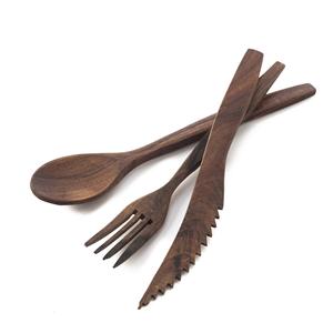 Cuchara de cubiertos de madera de diseño único moderno Cubiertos de esmalte brillante para el hogar Hotel y cocina Precio para obsequios - Product Image 5