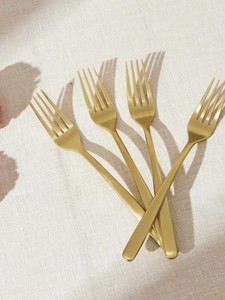 Tenedor de metal dorado con logotipo personalizado para restaurante, hotel, uso doméstico a bajo precio de la India - Product Image 2