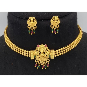 Conjunto de Gargantilla de Hierro Fundido de Estilo Lujoso con Joyería Tradicional Hecha a Mano para Mujer, para Ocasiones Especiales, para Venta de Exportación - Product Image 4