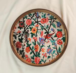 Plateau de service moderne rond fait main en émail imprimé d'autocollants Plateaux de service en bois pour la maison ou la cuisine de restaurant à prix d'usine indien - Product Image 6