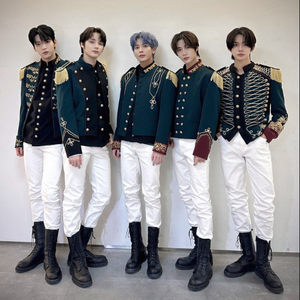 Pack CD K-POP BIGHIT édition limitée scellé [minisode 2 Thursday's Child] TXT 4ème mini-album version aléatoire HYBE Photocard Photobook authentique - Product Image 1