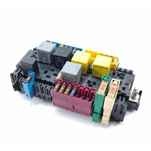 Portafusibili Unità di Controllo Mercedes Classe B W246 2a Serie A2469060093 OM 607.951 Diesel 1500 (12>) - Product Image 6