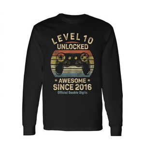 T-shirt a maniche lunghe ufficiale per il 10° compleanno a tema gaming, con numero 10 sbloccato, promozionale - Product Image 2