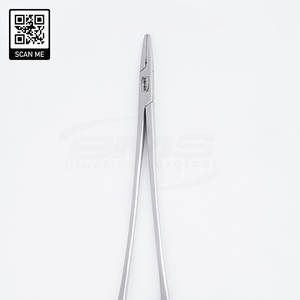 เครื่องมือผ่าตัดทางหู คอ จมูก โลว์เรนซ์ พรีเมียม ขนาด 18 ซม. ทำจากสแตนเลส ใช้ซ้ำได้ พร้อมที่จับเข็มแบบมีฟันเลื่อย คีมแพทย์ - Product Image 4