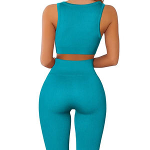 Vêtements de sport de haute qualité pour femmes Ensemble de yoga Running Fitness Top des ventes Ensemble de yoga élégant et personnalisé pour femmes - Product Image 2